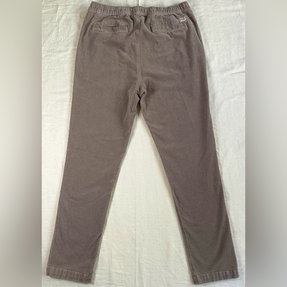 Vuori Men’s Optimist Corduroy Pants in Walnut Light Brown Size Large Style V440 - Picture 6 of 11
